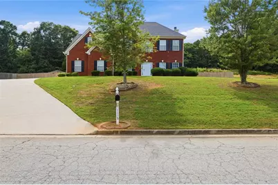 1118 The By Way, McDonough, GA 30252 - Photo 2
