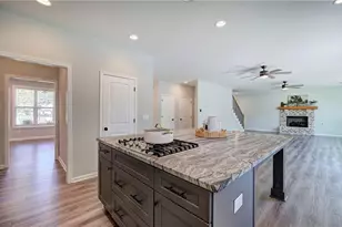 14 Brownwood Dr SE, Cartersville, GA 30120 - Photo 16