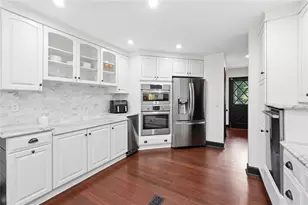1581 Bentcreek Dr, Marietta, GA 30062 - Photo 14