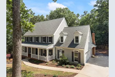 8965 Laurel Way, Alpharetta, GA 30022 - Photo 2