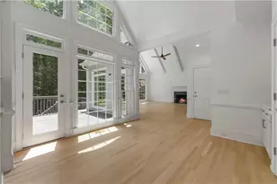 8965 Laurel Way, Johns Creek, GA 30022 - Photo 12