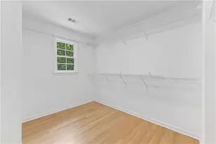 8965 Laurel Way, Johns Creek, GA 30022 - Photo 34