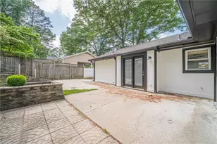 4858 Tarleton Dr SW, Lilburn, GA 30047 - Photo 22