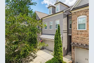 1011 Milhaven Drive, Roswell, GA 30076 - Photo 2