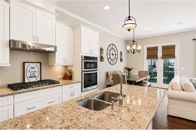 1011 Milhaven Drive, Roswell, GA 30076 - Photo 8