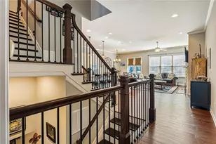 1011 Milhaven Dr, Roswell, GA 30076 - Photo 4