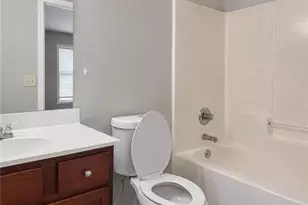 2252 Oakland Downs Way, Lawrenceville, GA 30044 - Photo 18