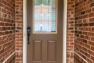 2252 Oakland Downs Way, Lawrenceville, GA 30044 - Photo 4
