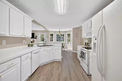 714 Sunny Field Lane, Lawrenceville, GA 30043 - Photo 10
