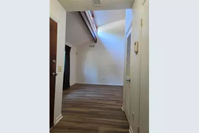 4610 Greenbriar Trail SW, Atlanta, GA 30331 - Photo 2