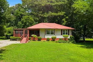 425 Brandywine Ct, Alpharetta, GA 30004 - Photo 2