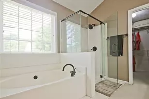 1256 Oakmont Ridge Dr, Lawrenceville, GA 30043 - Photo 32
