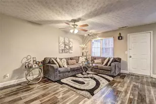 7706 Bernardo Dr, Riverdale, GA 30296 - Photo 2