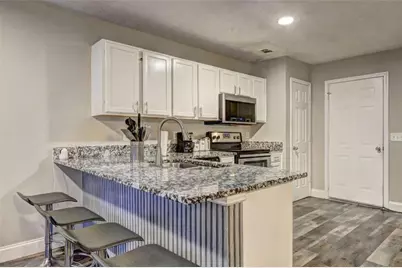 7706 Bernardo Drive, Riverdale, GA 30296 - Photo 6