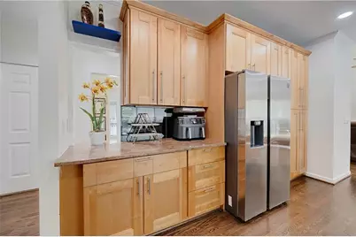 7055 Devonhall Way, Johns Creek, GA 30097 - Photo 18