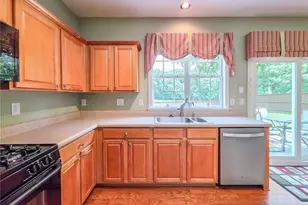 9025 Friarbridge Dr, Suwanee, GA 30024 - Photo 14