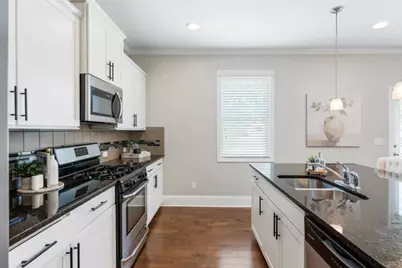 6734 Birch Bark Way, Flowery Branch, GA 30542 - Photo 10