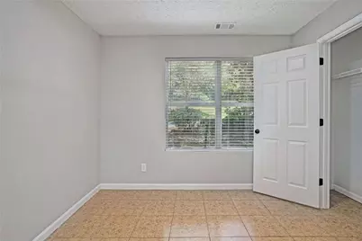 2102 Par Three Way, Lithonia, GA 30038 - Photo 8