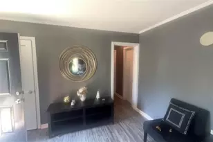 3873 Andrews Dr, Macon, GA 31206 - Photo 2