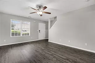 519 Carlton Pointe Dr, Palmetto, GA 30268 - Photo 2