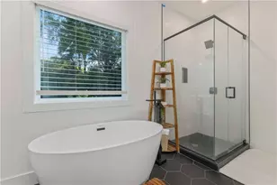 80 Burbank Dr NW, Atlanta, GA 30314 - Photo 14