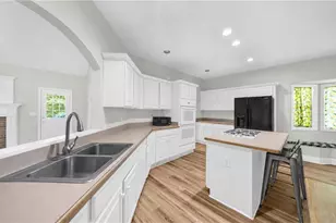10017 Harmon Springs Dr, Villa Rica, GA 30180 - Photo 14