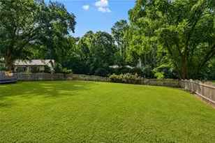 9945 Lake Forest Way, Roswell, GA 30076 - Photo 54