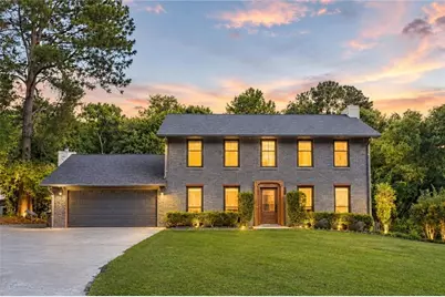 9945 Lake Forest Way, Roswell, GA 30076 - Photo 1