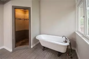 5270 Riverview Rd, Atlanta, GA 30327 - Photo 12