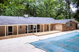 5270 Riverview Rd, Atlanta, GA 30327 - Photo 2
