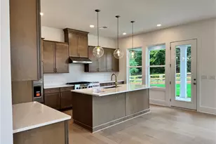 1912 Allyan Dr NE, Marietta, GA 30006 - Photo 10