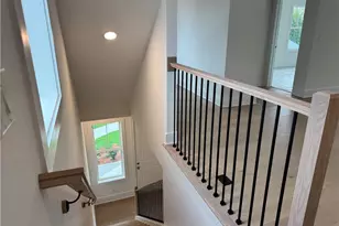 1912 Allyan Dr NE, Marietta, GA 30006 - Photo 16