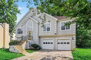 715 Sylvia Ct, Riverdale, GA 30296 - Photo 2