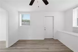 111 Victor Cir NW, Atlanta, GA 30314 - Photo 34