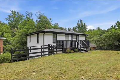 111 Victor Circle NW, Atlanta, GA 30314 - Photo 6