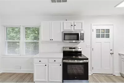 111 Victor Circle NW, Atlanta, GA 30314 - Photo 18