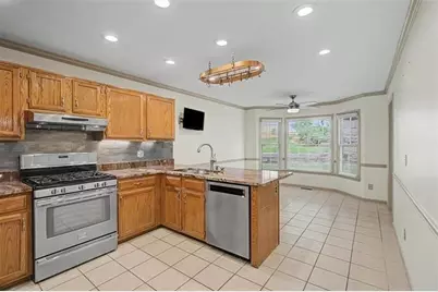 4051 Silver Fir Court NE, Marietta, GA 30066 - Photo 6