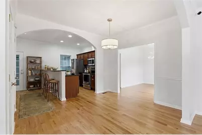 8 Weyman Avenue SW, Atlanta, GA 30315 - Photo 4