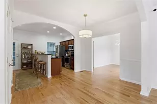 8 Weyman Ave SW, Atlanta, GA 30315 - Photo 4