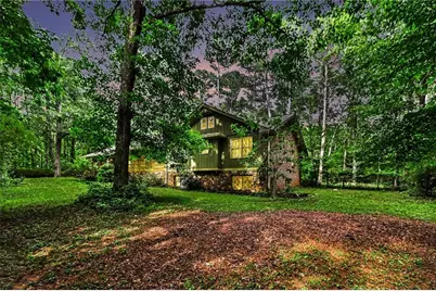 675 Ridge Avenue, Stone Mountain, GA 30083 - Photo 10
