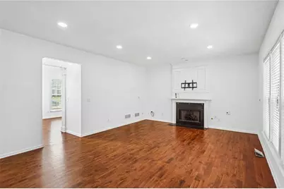 5157 Wellisford Court, Suwanee, GA 30024 - Photo 8