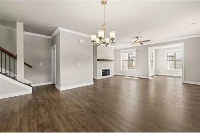 1098 Township Square, Alpharetta, GA 30022 - Photo 14