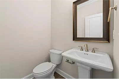1098 Township Square, Alpharetta, GA 30022 - Photo 20