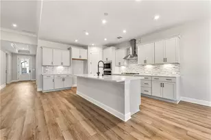 290 Conway Trl, Hoschton, GA 30548 - Photo 10