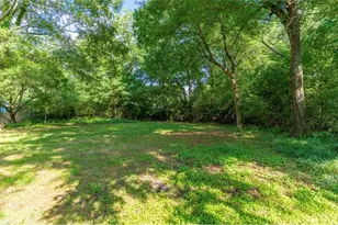 808 Davis St, Monroe, GA 30655 - Photo 26