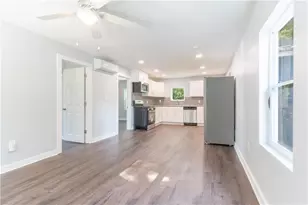 808 Davis St, Monroe, GA 30655 - Photo 6