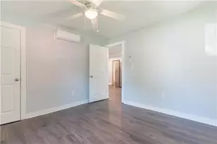 808 Davis St, Monroe, GA 30655 - Photo 16