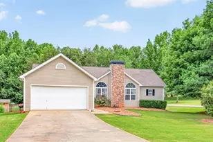 18 Savannah Ln, Jefferson, GA 30549 - Photo 2
