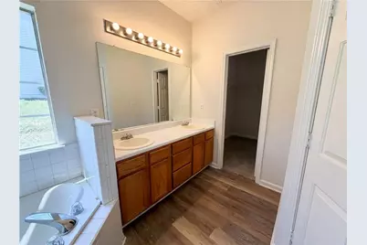 835 Shadow Lake Drive, Lithonia, GA 30058 - Photo 14