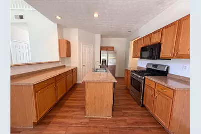 835 Shadow Lake Drive, Lithonia, GA 30058 - Photo 2